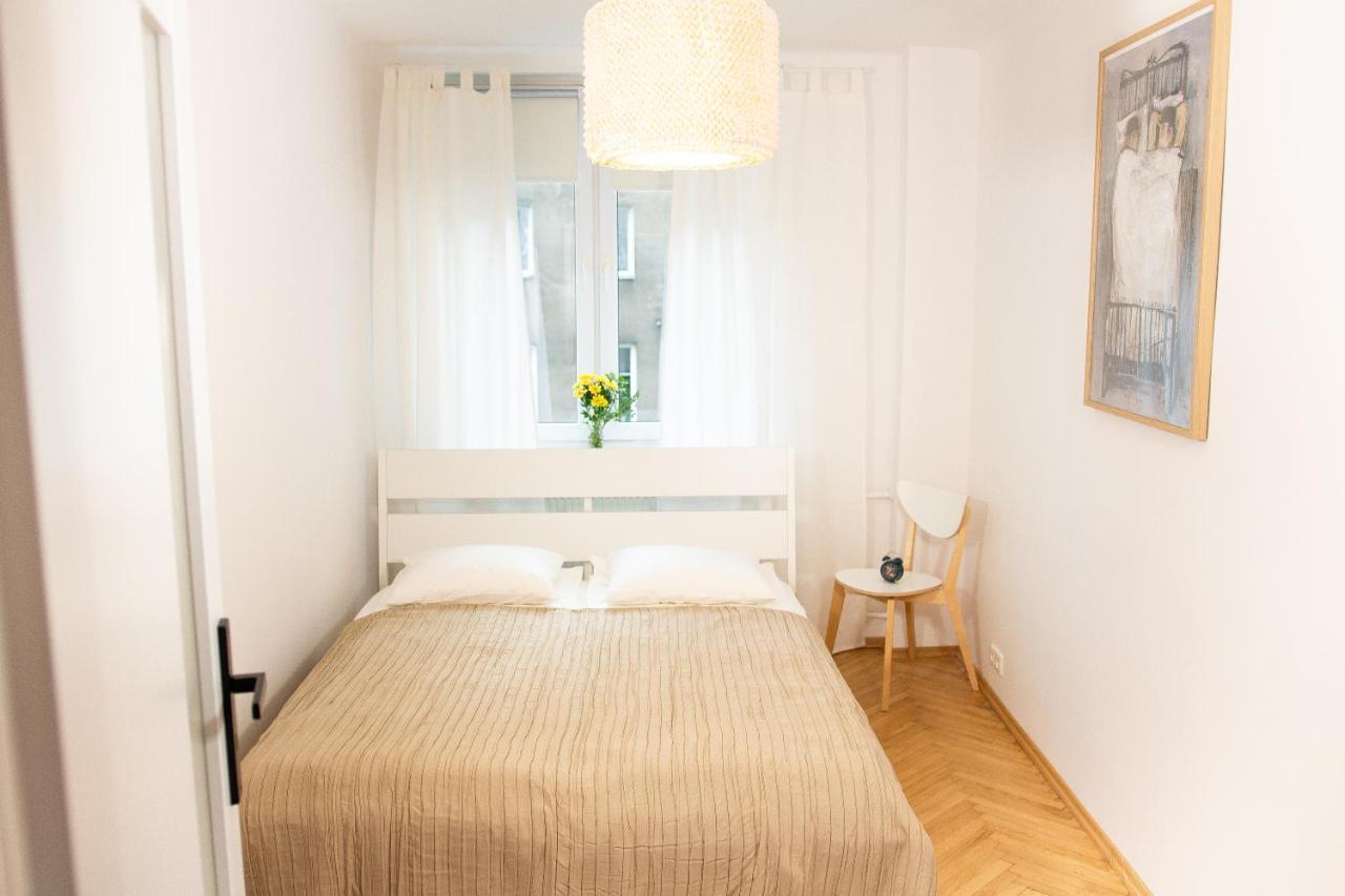 华沙Wilcza Apartament公寓 外观 照片